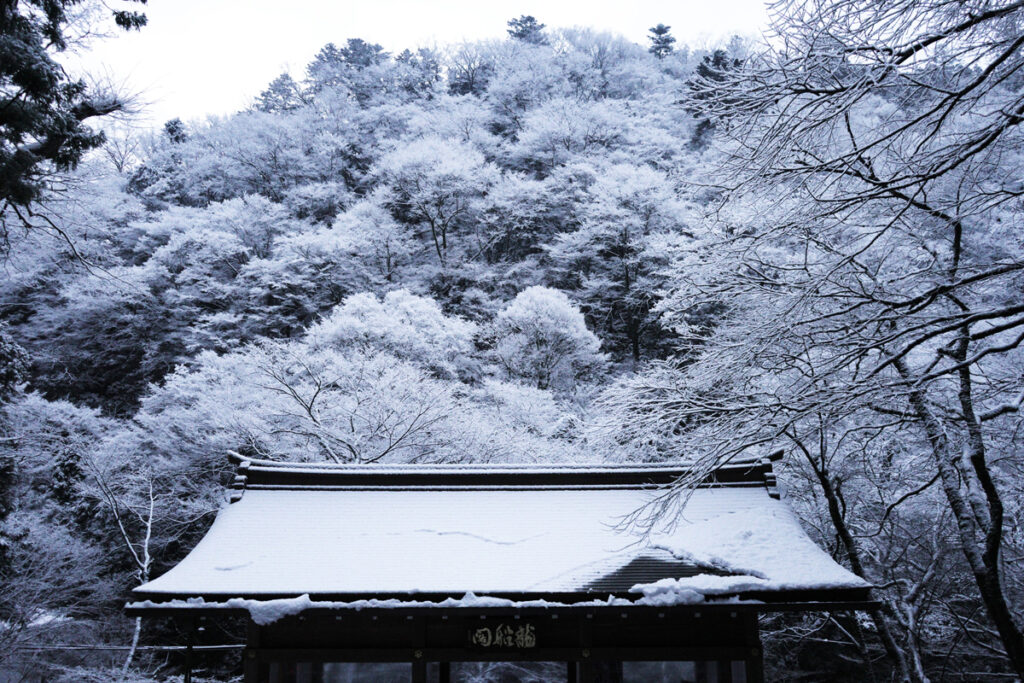 kifune shrine winter